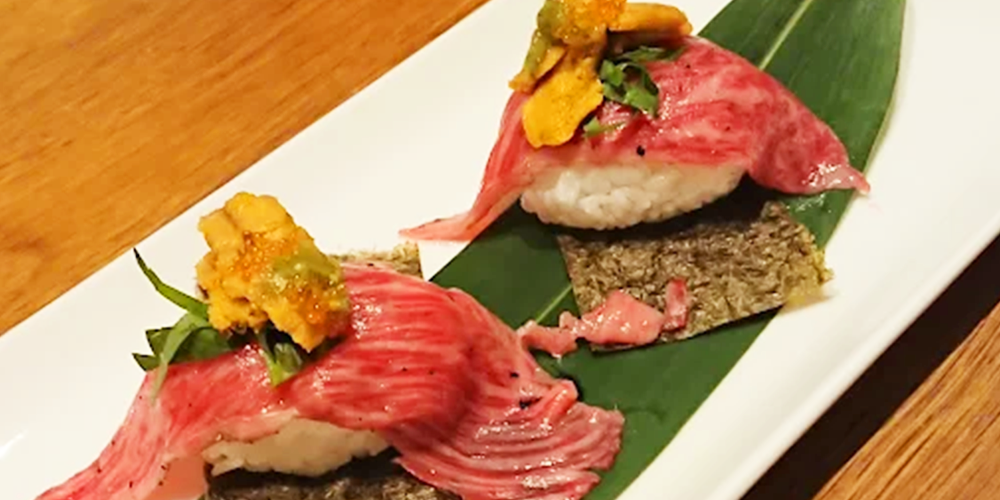 うに肉寿司